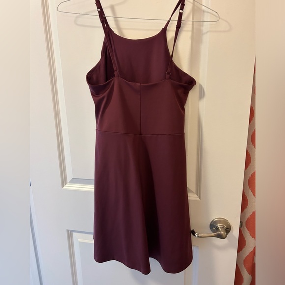 Girlfriend Collective Juliette Strappy Romper Dress Burgundy Women's Size Medium - Picture 2 of 4
